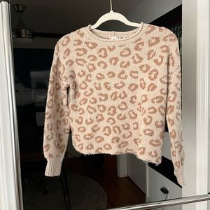 Tan cheetah two toned sweater